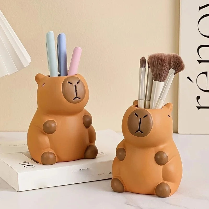 Cute Capybara Pen Holder